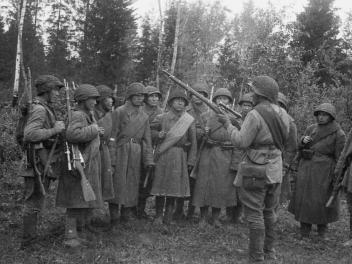 В феврале 1942 года в СССР родилось снайперское движение