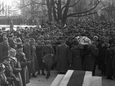 За шаг до Победы. Гибель советских генералов в апреле 1945 года