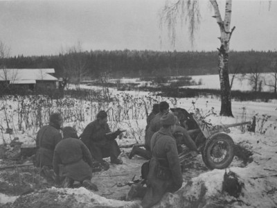 80 лет назад Красная Армия остановила наступление врага на Москву