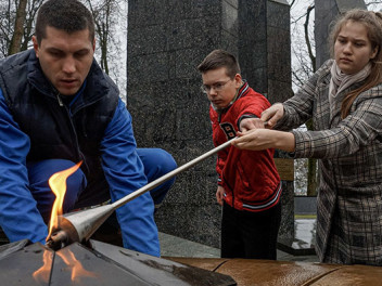 ВЕЧНЫЙ ОГОНЬ ВЕЧНОЙ ПАМЯТИ