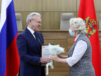 Поздравляем с наградой Серафиму Аксельрод!