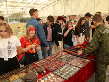 Астраханские патриоты на форуме «Диалог. Сотрудничество. Успех»