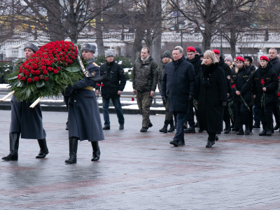 В Москве почтили память неизвестных солдат России