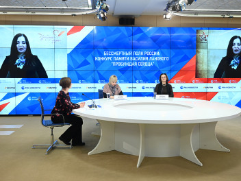 Стартовал конкурс памяти Василия Ланового "Пробуждая сердца"