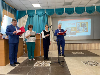 "Встреча поколений" прошла под аплодисменты