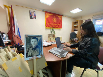 Студенты готовятся к шествию Бессмертного полка