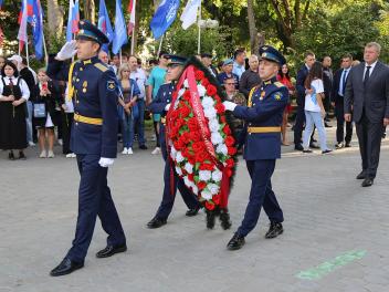 В Астрахани почтили память 28-й Армии Третьего формирования