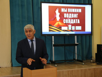 Астраханские активисты провели патриотические мероприятия