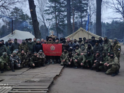 Удачи в правом деле воинам из Бессмертного полка России!