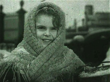 ВОЕННОЕ КИНО. "Жила-была девочка" (1944)