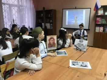 Празднование победы в Сталинградской битве продолжается