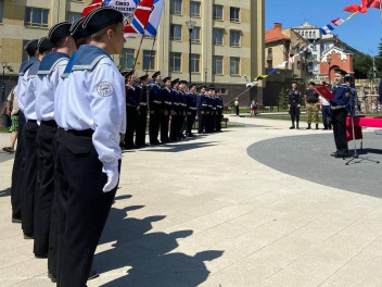 Присяга принята!