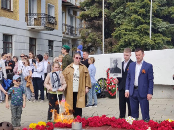 Киров помнит героев!
