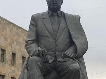 Памяти Расула Гамзатова
