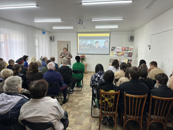 Бессмертный полк России помог вернуть награду в семью