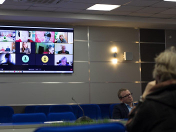 Телемост объединил сибиряков