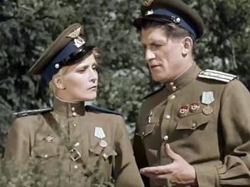 ВОЕННОЕ КИНО. "Небесный тихоход" (1945)