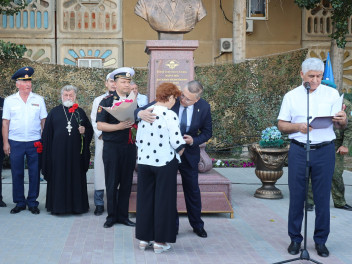 Астраханские патриоты отметили 94-ю годовщину образования ВДВ