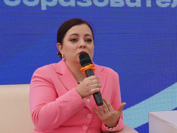 Форум "Каспий-2024" отметил важность сохранения памяти о героях