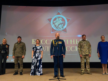 Творческий десант Бессмертного полка России покорил детские сердца