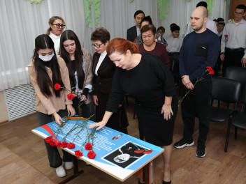 Героями не рождаются, ими становятся!