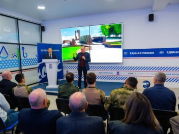 Героев современности прославляют в Астрахани