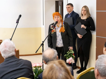 Подвиг ленинградцев будем помнить!