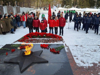 Победу в Сталинградской битве вспоминают по всей стране