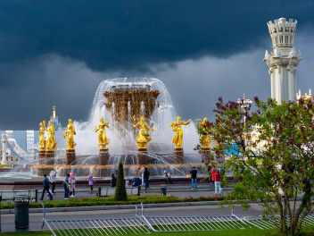 На ВДНХ прозвучат стихи и песни о войне
