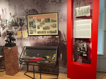 Выставка о ленинградских мостах в годы блокады открылась в Санкт-Петербурге