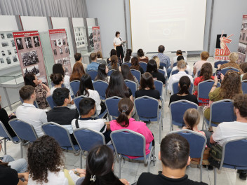 Сохраняя память о героях