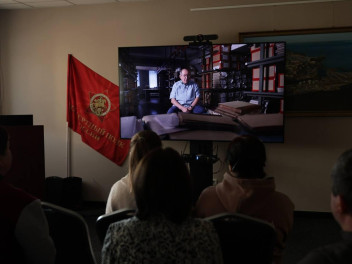 Акция «Вместе целая страна - вместе побеждаем!» вдохновила региональные отделения Бессмертного полка России показывать фильмы о героях