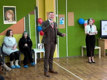 Однополчане провели церемонию открытия обновленного молодежного пространства в Екатеринбурге