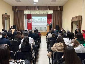 История Героя продолжает жить в памяти потомков