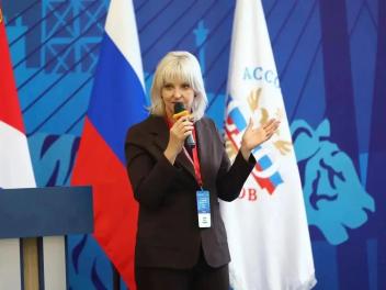 Елена Цунаева: Увековечение памяти героев СВО должно стать приоритетом для всего общества
