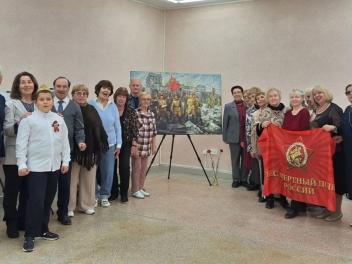 Ветеранам УрГПУ представили выставку «Освободители Европы»