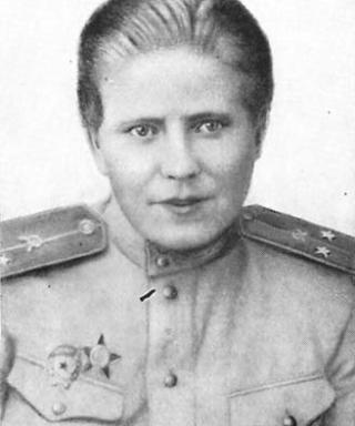 Смирнова (Медведева) Зоя Матвеевна