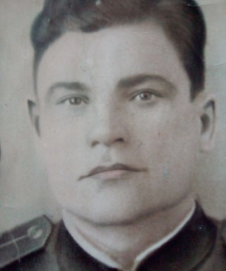 Артамонов Иван Ефимович