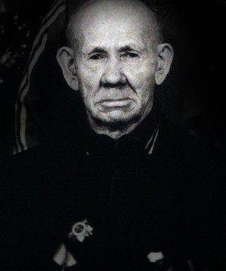 Агзамов Ахат (неизвестно)