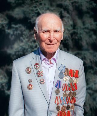 Звездин Алексей Петрович