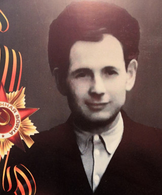 Мирошников Яков Тихонович