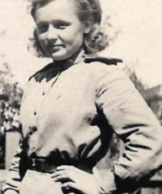 Кочнева Антонина Яковлевна