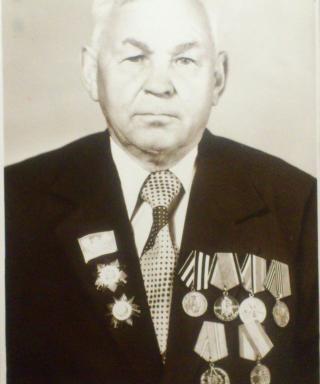 Череп Петр Михайлович