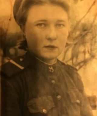 Волкова Анна Яковлевна