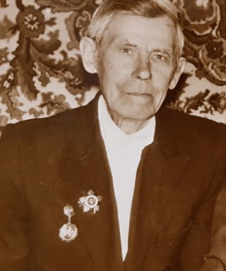 Адеков Александр Трофимович