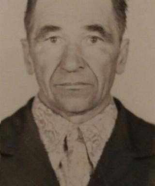 Стогнеев Леонид Степанович