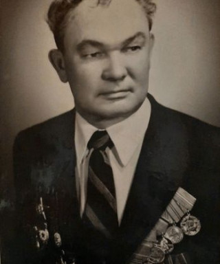 Аврахов Иван Павлович