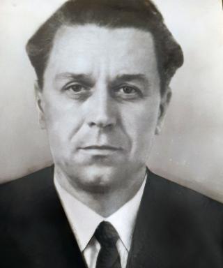 Самсонов Александр Дмитриевич