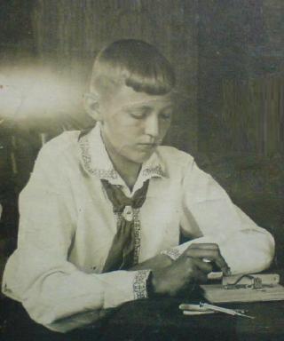 Бурмистров Виктор Никитович