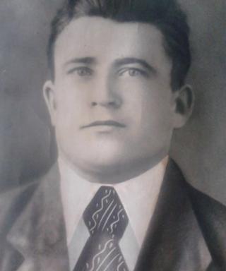 Белов Андрей Устинович